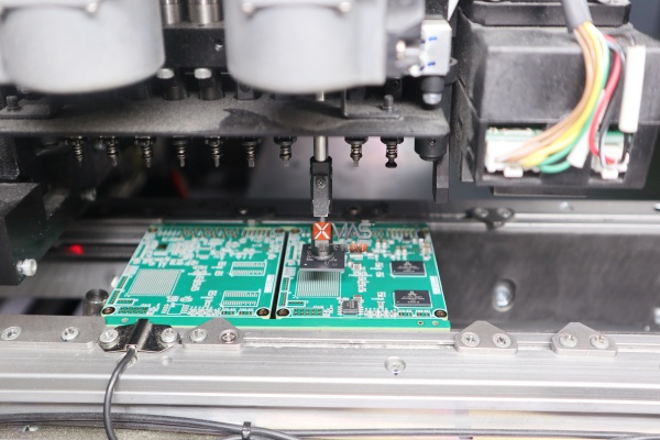 评估PCBA代工厂高精度元器件贴装能力的方法
